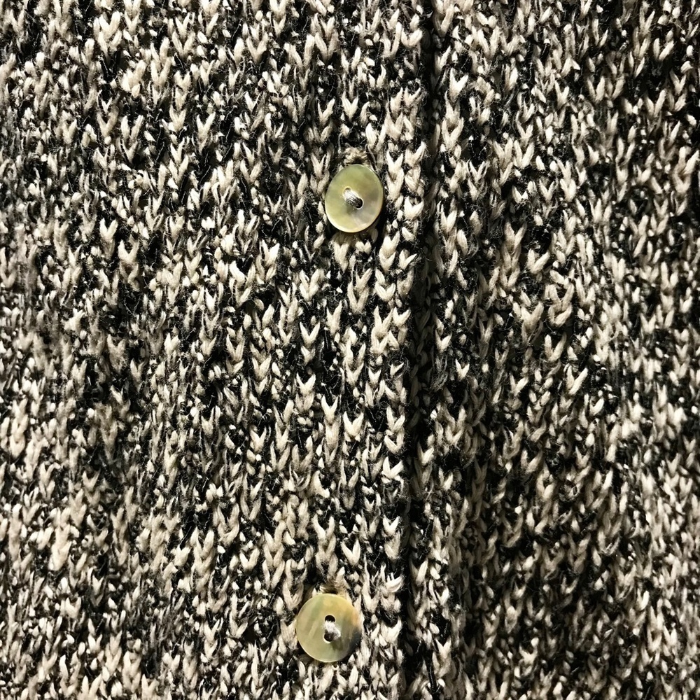 Joan Vass Gray Black/White Nacre Button Relaxed Cardigan Sweater Plus Sz OX EUC - Picture 5 of 9